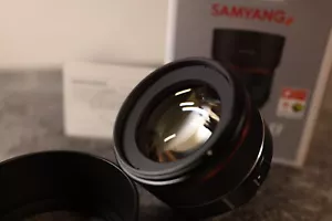 Samyang AF 85mm F/1.4 EF Porträtobjektiv für Canon EF Mount - Bild 1 von 9