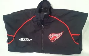 Men's small Detroit RedWings Jacket - Picture 1 of 12