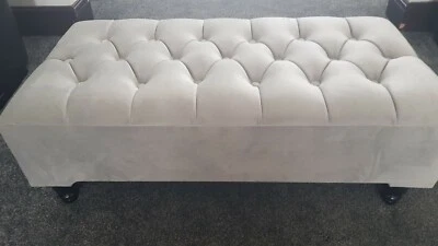 NEW SILVER FOOTSTOOL BENCH CHESTERFIELD PLUSH SOFT VELVET WOODEN FEET HANDMADE - Image 1 of 4