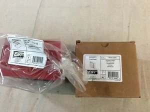 EST EDWARDS Integrity 757S7-15PS SPEAKER STROBE (RED) with 757A-SB Surface Box - Picture 1 of 11