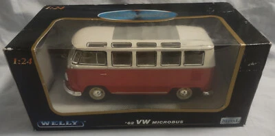 '62 VOLKSWAGEN VW MICROBUS Red & White - Welly 1:24 scale - Die Cast Model w Box - Image 1 of 4