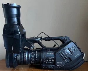 Sony PMW-EX3 16GB High Definition XDCAMEX Cinealta Camcorder FOR PARTS/Repair - Picture 1 of 17