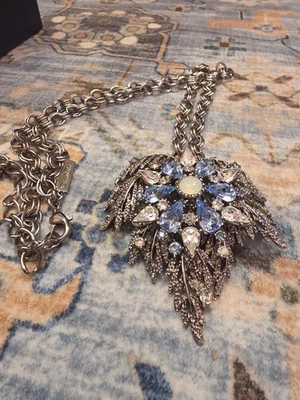 Oscar De La Renta  Brooch With Necklace  - Image 1 of 4