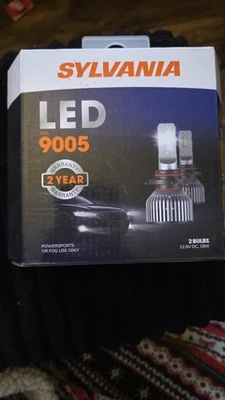 Bombillas de faros Sylvania LED 9005, Foto 1 de 2