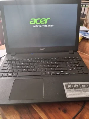 Laptop Acer MM1-571 15,6" , 16 GB Arbeitsspeicher Gebraucht - Bild 1 von 4