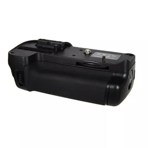 Comfortable MB-D11 Vertical Battery Handle Grip for Nikon D7000 DSLR Camera - Picture 1 of 10
