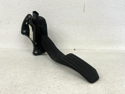 ⭐2018-2020 JAGUAR E-PACE S GAS ACCELERATOR THROTTLE SENSOR PEDAL OEM LOT2594 - Image 1 of 4