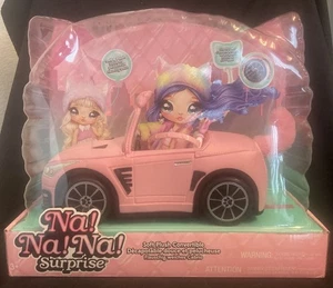 NUEVO Na! Na! Na! Coche convertible de felpa suave rosa sorpresa - Imagen 1 de 8