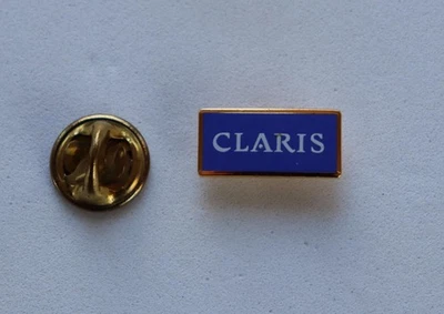 NOVO PIN DE LAPELA VINTAGE APPLE MACINTOSH CLARIS - Imagem 1 de 3