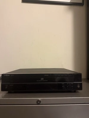 Insignia NS-CD512 5 discos sistema de carga automática cambiador reproductor de CD sin control remoto... Funcionando Foto 1 de 4