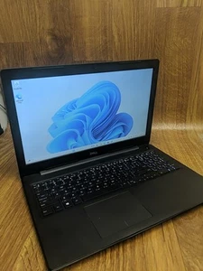 15.6" DELL LATITUDE 3590/i5-7200U/8GB RAM/128GB SSD/1920X1080/BACKLIT (163) - Picture 1 of 5