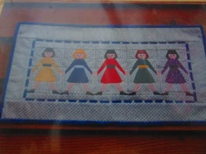 Paper Dolls Quilt Pattern #MH 705 (1996, MH Designs) - Picture 1 of 3