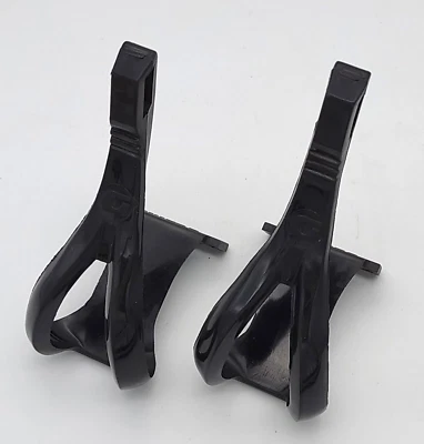 New Old Stock Bike Giant Toe Clips Cycling  - Image 1 of 4