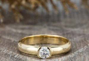 0.75ct Round Cut Solitaire Engagement Bezel Set Moissanite Bridal Ring 925silver - Picture 1 of 8