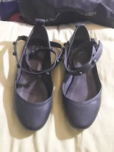 Calvin Klein Black Leather Flats Shoes US 7 - Picture 1 of 3