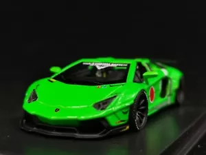 Neu 1:64 Liberty Walk LB Works Lamborghini Aventador LP700-4 Roadster grün - Bild 1 von 10
