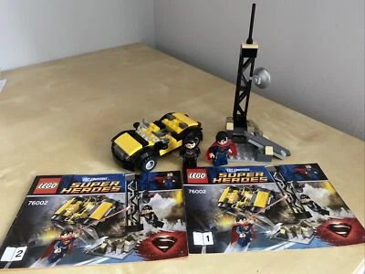 LEGO DC Universe Super Heroes - 76002 Superman: Metropolis Showdown - Retirado Foto 1 de 3
