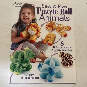 Sew & Play Puzzle Ball Animals Craft Book by Abby Glassenberg - Foto 1 di 6