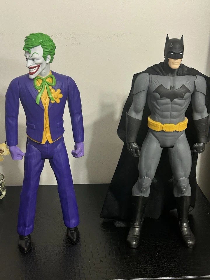 Figura de acción Jakks Pacific clásico gris Batman y Joker 20 pulgadas-2014 Foto 1 de 1