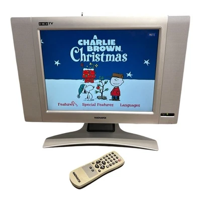 Philips Magnavox 15" 720p HDTV LCD TV 15MF605T/17 W/Remote And AC Adaptor Video - Image 1 of 4