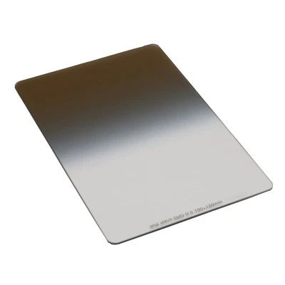 WYATT 100mm x 150mm Soft Graduated Neutral Density ND 0.9 8x 3 Stop Glass Filter - Image 1 of 4