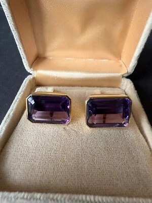 Elegante juego de gemelos de amatista hechos a medida para hombre en oro amarillo de 14K Foto 1 de 4