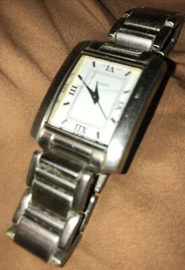 Avon Quartz Watch, Not Working. F68092 - Picture 1 of 12