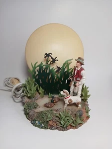 Vintage Resin Duck Hunting Dog Moon Decorative Accent Table Cord Lamp Light 10" - Picture 1 of 3