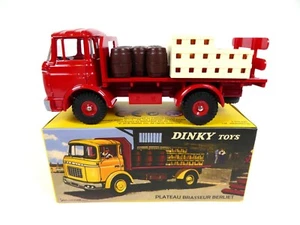 Berliet GAK Flat Truck Brewery Kronenbourg 1:43 Dinky Toys Diecast Model Car 588 - Picture 1 of 5