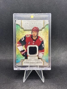 20/21 UD Artifacts - OLIVER EKMAN-LARSSON NHL REMNANTS JERSEY CARD #NR-OE - Bild 1 von 4