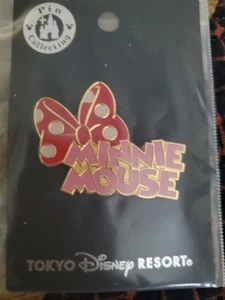 Tokyo Disney Resort Minnie Mouse Name Red Bow Pin Badge - Picture 1 of 5