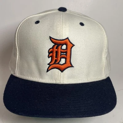 Vintage 80s Detroit Tigers Hat New Era Wool Fitted USA Old English Navy White - Image 1 of 4