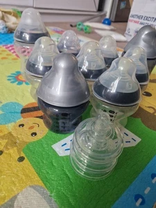 Tommee Tippee Baby Bottle - Picture 1 of 1