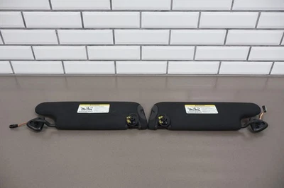 Par de parasoles iluminados 15-17 Dodge Challenger izquierda y derecha OEM (Negro X9) Foto 1 de 4