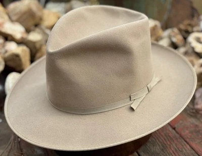 Fedora de fieltro de piel Resistol San Antonio años 50, tamaño 7-1/8, borde de 2-3/4" corona de 5-1/2" Foto 1 de 4