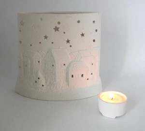 Christmas Village Candle Scene Ceramic and Paintable Tusco - Picture 1 of 17