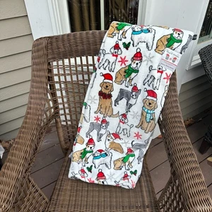 Wags & Whiskers Hunde Welpen Santa Luxus Urlaub Überwurf Decke 50" x 70" Neu - Bild 1 von 9