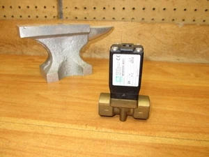 Norgren 8253200.8001 *NEW* Directional Valve Brass 24VDC 10BAR - Picture 1 of 6