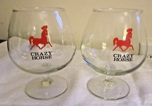Dos vasos de brandy/coñac Snifters Crazy Horse marca registrada/pecera - Imagen 1 de 4