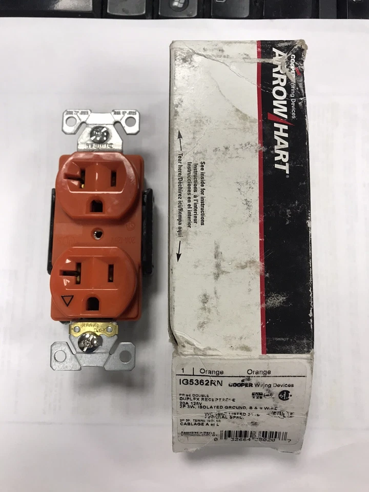 Cooper IG5362RN Receptáculo dúplex tierra aislada B&S cable 5-20R Foto 1 de 1