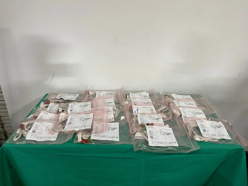 Philips ECG 5-lead GRABBER AAMI Spo2 SPU Tele 989803172051 in Bag