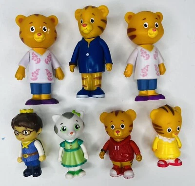 Lote de 7 figuras de barrio Daniel Tigers mamá papá príncipe miércoles Foto 1 de 2