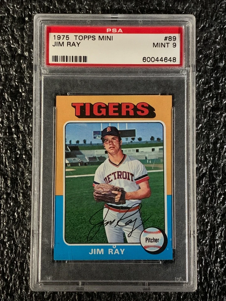 1975 Topps Mini #89 Jim Ray PSA 9 - Image 1 of 2