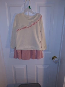 NWT Girls 5T Sweater and Lined Elastic Waist Skirt Set NEW Pink ..🌸 - Picture 1 of 8