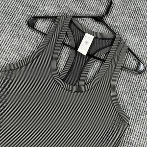 Athleta Tank Top Womens Medium Striped Racerback Seamless Athletic Yoga Gym Fitn - Picture 1 of 12