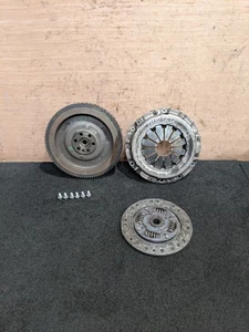 KIT VOLANTE Y EMBRAGUE GASOLINA HYUNDAI I10 MK1 1.2 - Imagen 1 de 7