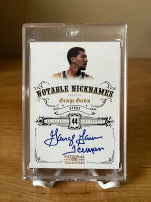 George Gervin Spurs 2009-10 Tesoros Nacionales APODOS NOTABLES AUTOMÁTICO #NN-GG/99 Foto 1 de 2