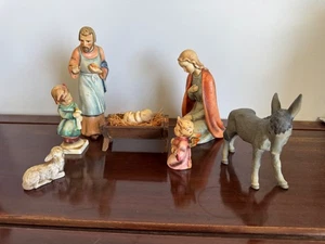 Antique Hummel Crèche set with 7 pieces. Very good condition. Christmas goodi - Picture 1 of 4