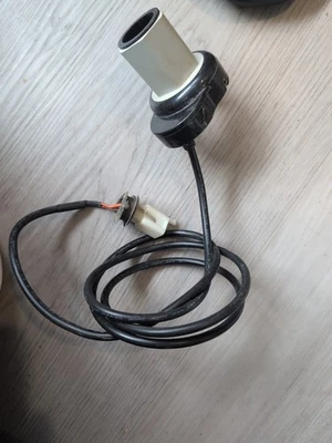 Acelerador Razor Twist Grip 24V OEM para E100 E125 E200 E300 Pocket Mod 13 Foto 1 de 3