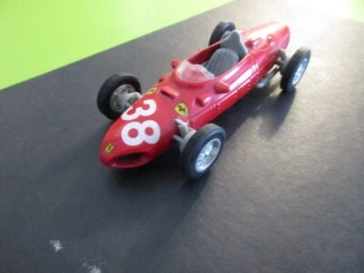 Ferrari 156 F1 Scala 1:35 -  1961 - Modellino Formula 1 F1 - Vettura 38 - Immagine 1 di 4